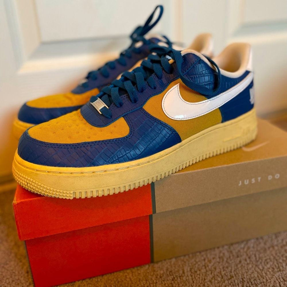 COPY - Nike Air Force 1 Low x Undefeated Size 10.5